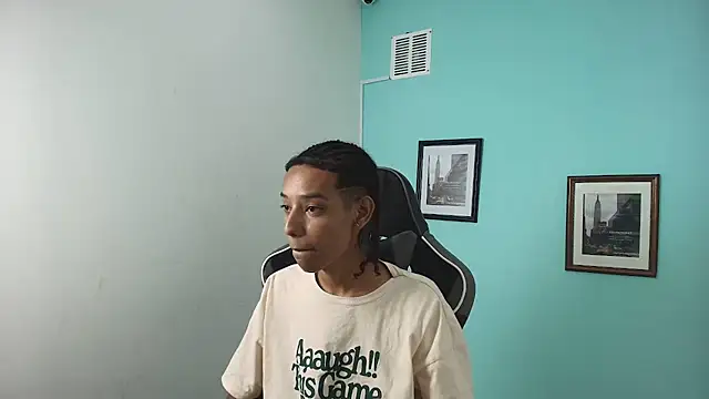 Drake_cum23 – Naživo XXX chat