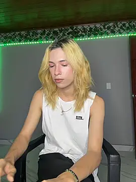 LarryCraft's Webcam Show