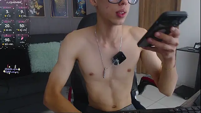 skinny_bigcock02 Chat XXX in diretta