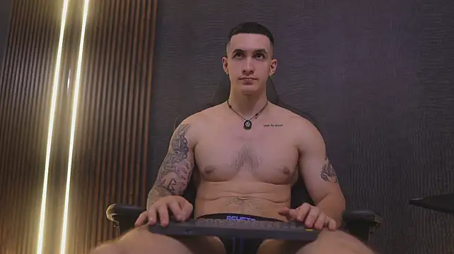 XXX chat uživo modela JacksonOlsenn