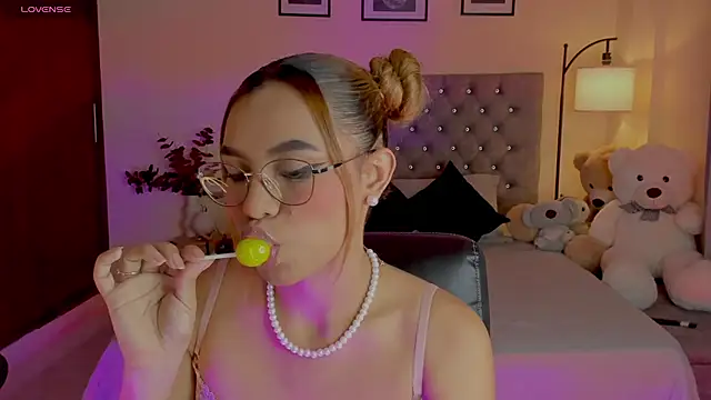 OxanaFedorova1-'s Live XXX Chat