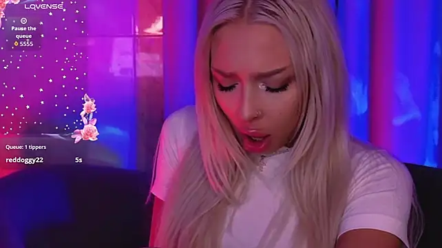 Alaska_Lane লাইভ XXX চ্যাট