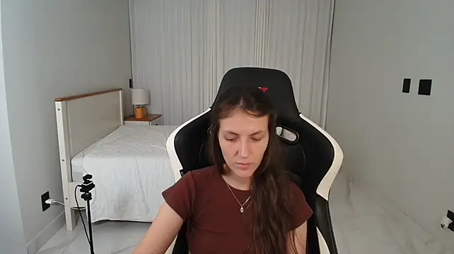 Chatroom XXX en direct de upssnowy