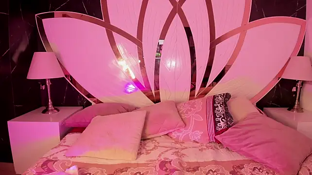 Luna_Femme Chat XXX in diretta