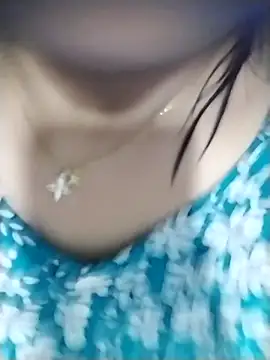 fatineae1's Live XXX Chat