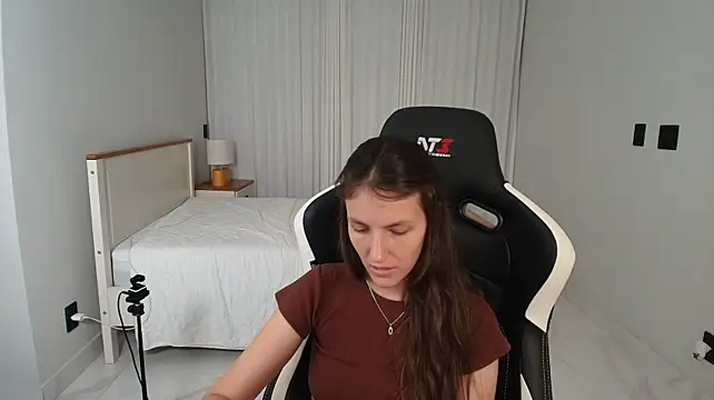 upssnowy Chat XXX in diretta