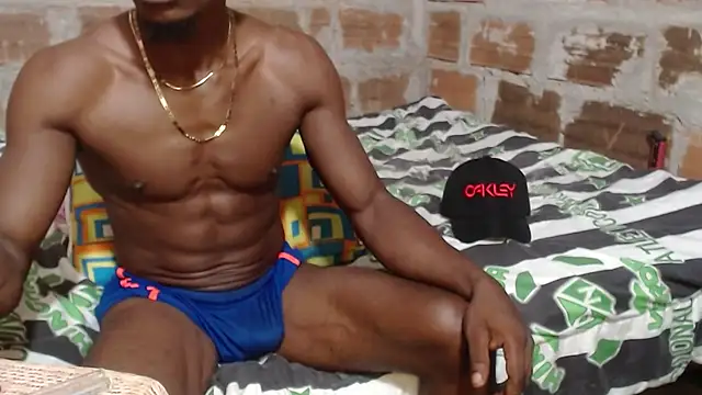 miltonjjakee's Live XXX Chat