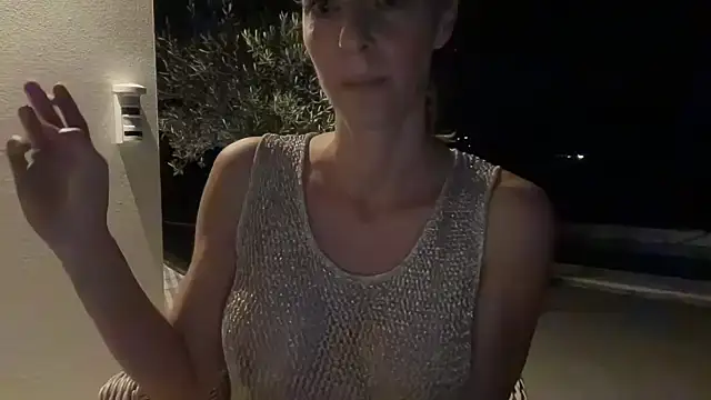 DutchyinSpainn Live XXX chat