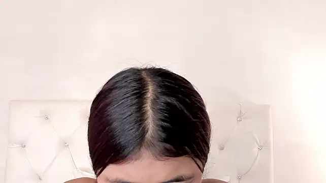 sunnyWhitee XXX чат на живо