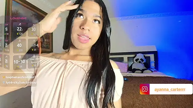 Chat +18 de Ayanna_west ao vivo