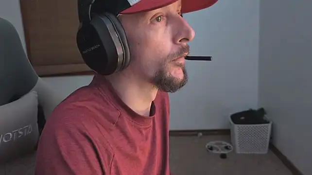 Opondestre00420 – Naživo XXX chat