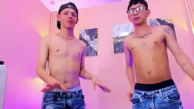 Marcus_and_Tony Live XXX-chat