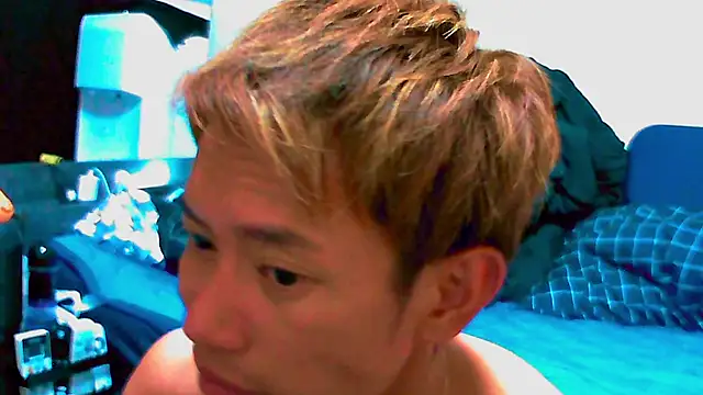 Show modela HORNY_RYU na web-kameri