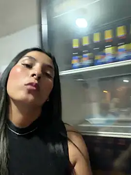 Cami_Leon2 Live XXX-Chat