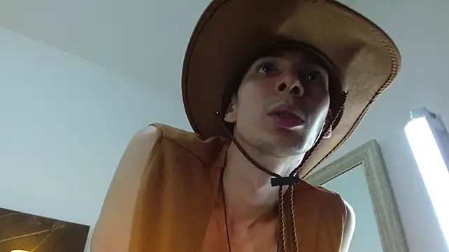 Chat +18 de Brandon_Wolf ao vivo