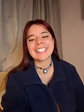 Canneela Adlı Modelin Canlı XXX Sohbeti