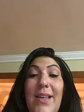LittleMissEeve Chat XXX in diretta