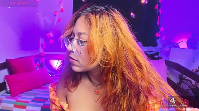 Chat +18 de Juless_x ao vivo