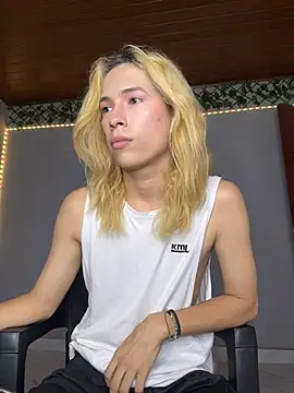 LarryCraft – Naživo XXX chat