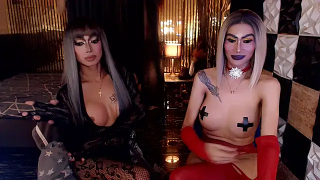 Živý XXX chat MonstrousCockDiva