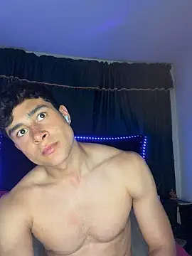 Chatroom XXX en direct de AustinJones_