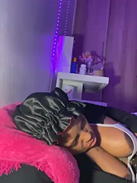 Živý XXX chat RainBougie