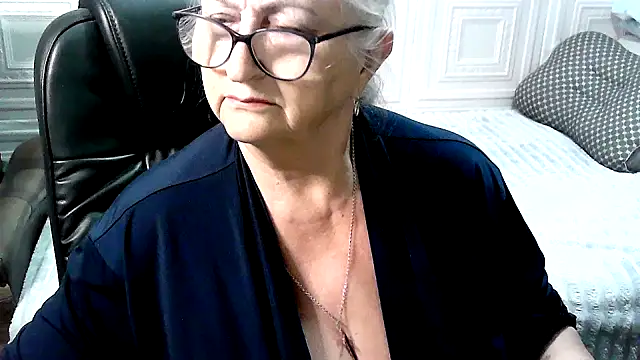 LolkaAlyss – Naživo XXX chat