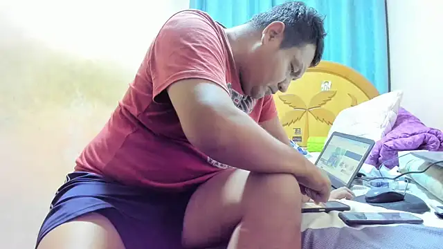 Онлайн чат XXX nakedlima