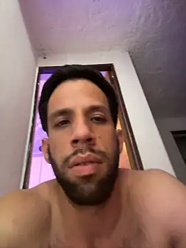 צ'אט XXX בשידור חי של Karim_mansur