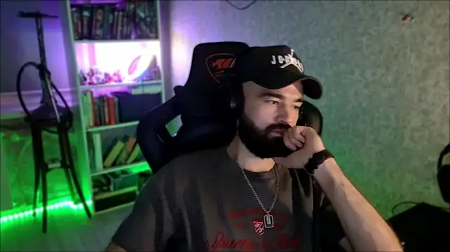Živý XXX chat _Serious_Man