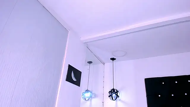 XXX chat uživo modela miss__yissell