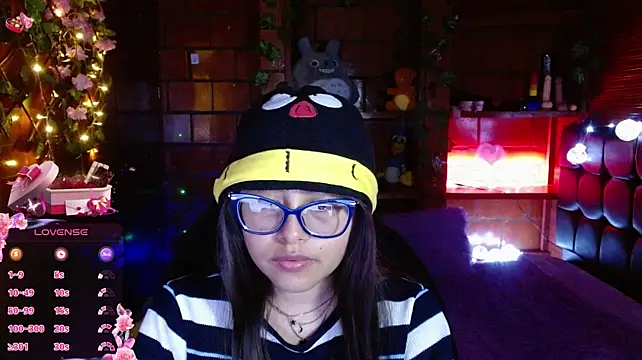 MidoriQuiinn Chat XXX in diretta