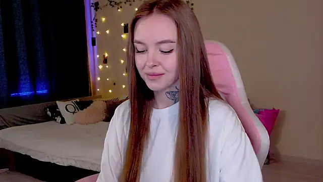 Chat +18 de Naughty_Mable ao vivo