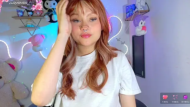 theiamoon's Live XXX Chat