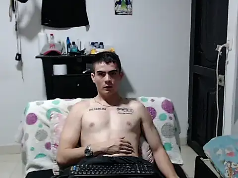 Zac_Efront Live XXX-chat