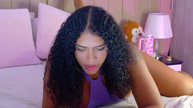 دردشة bunny_nicolle الجنسية المباشرة