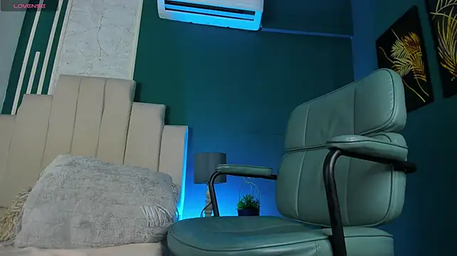 Im_Kael_ XXX чат на живо