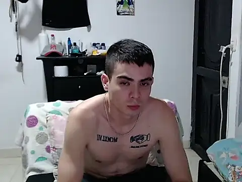 Zac_Efront Live XXX-chat