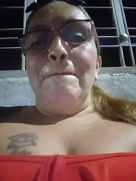 Chat XXX en directo de MOTHER_AND_SON09