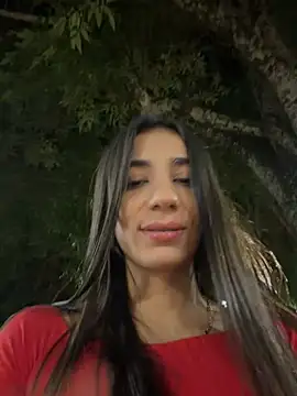 Carolina_1111 লাইভ XXX চ্যাট