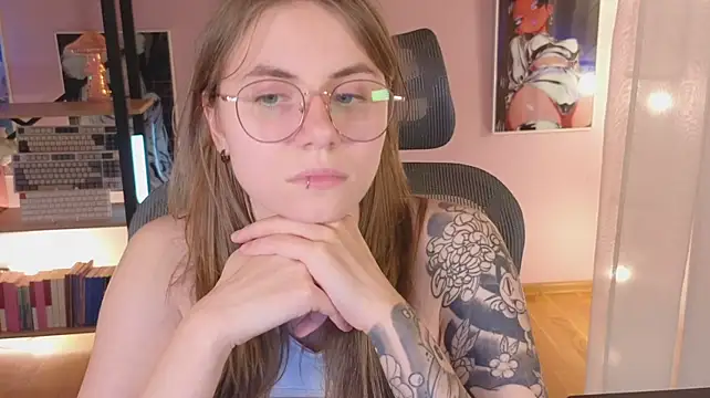 Chat XXX Live _AnnaStark_