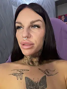 angel_devil_forever's Live XXX Chat