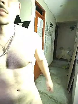 XXX chat uživo modela Xhurroo