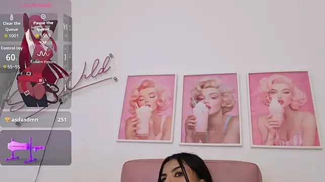 Chat XXX en directo de Adele_LatinLady
