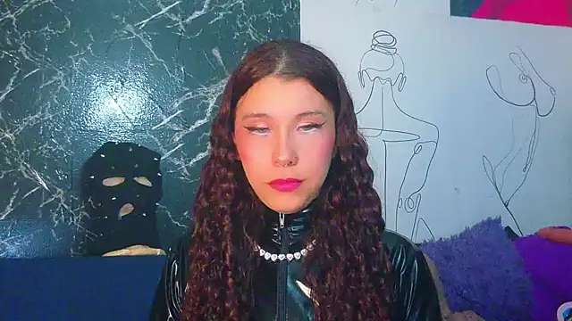 SofibrandfordのライブXXXチャット