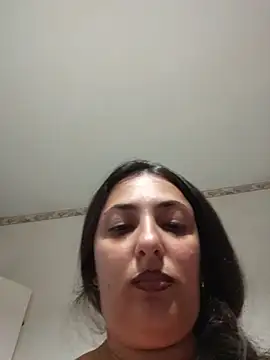 IRINA_DIAMOND Chat XXX live