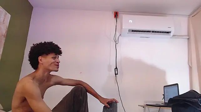 INFANTE_ – Live XXX-chat
