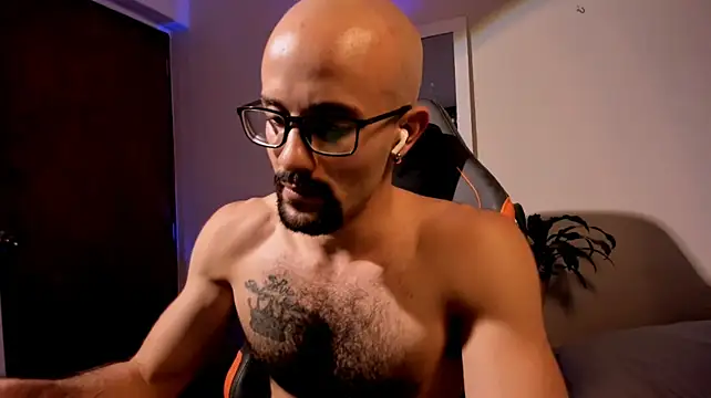 LarryGarzon লাইভ XXX চ্যাট