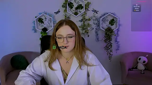 XXX chat uživo modela luna_berryy