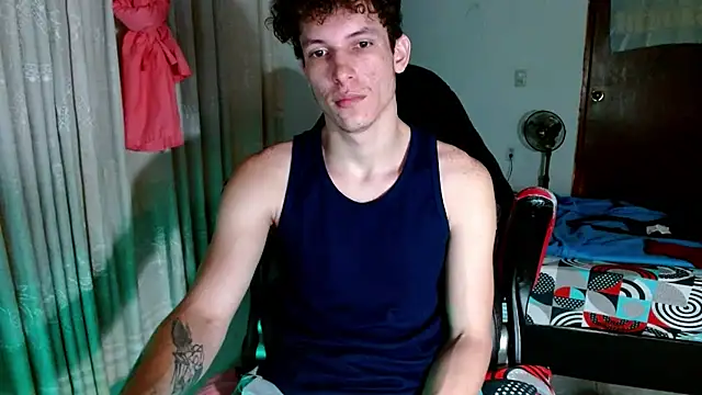 deividcloud36 Adlı Modelin Canlı XXX Sohbeti